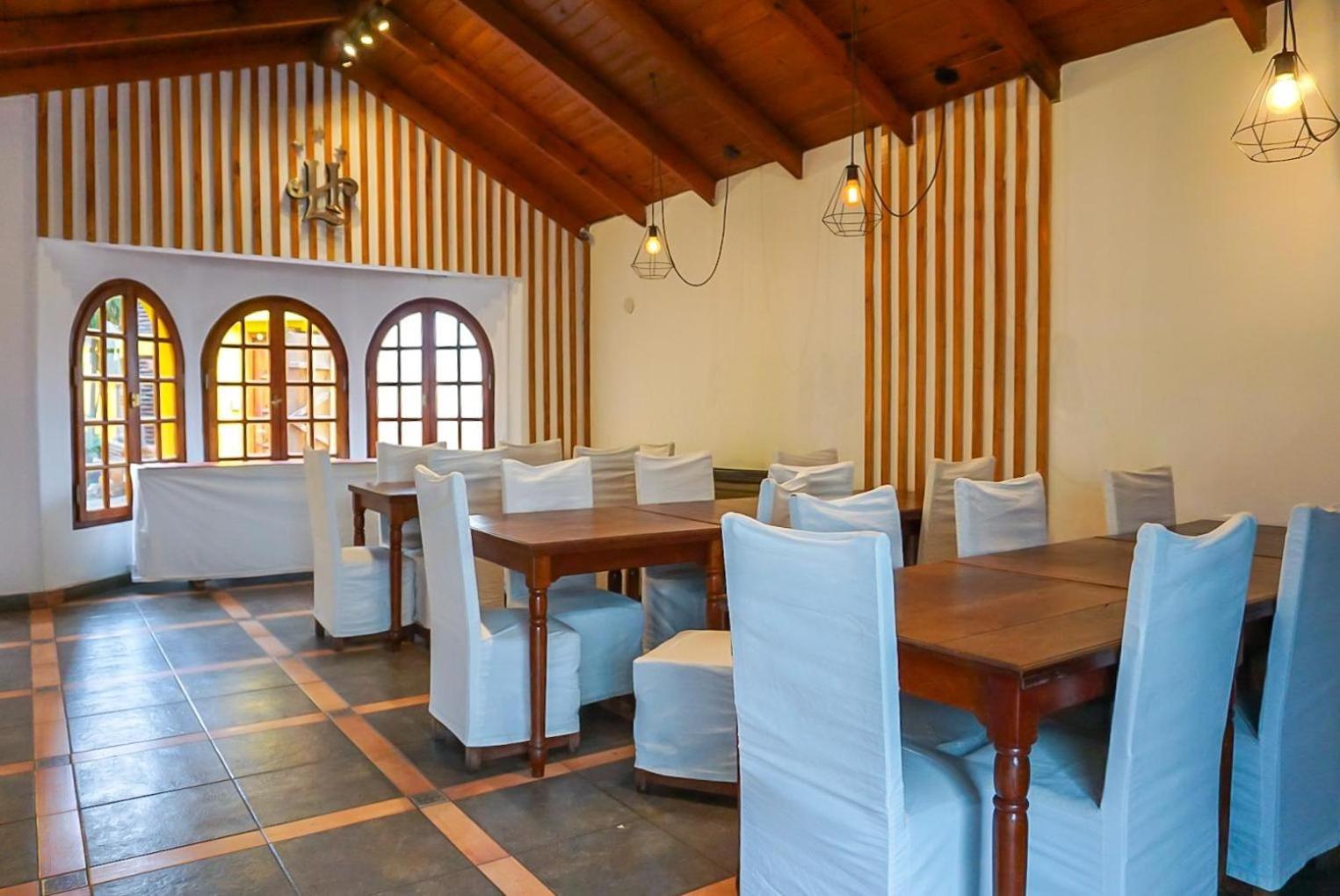 Apart Hotel Libertador El Calafate Exterior photo