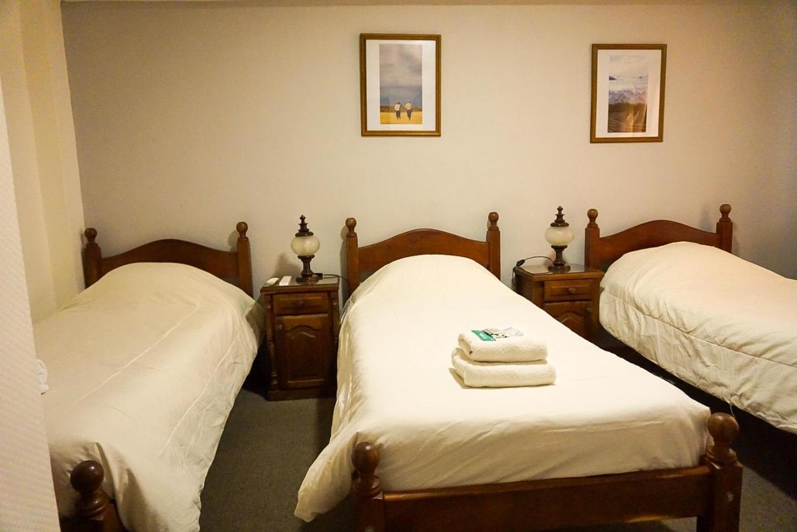 Apart Hotel Libertador El Calafate Exterior photo
