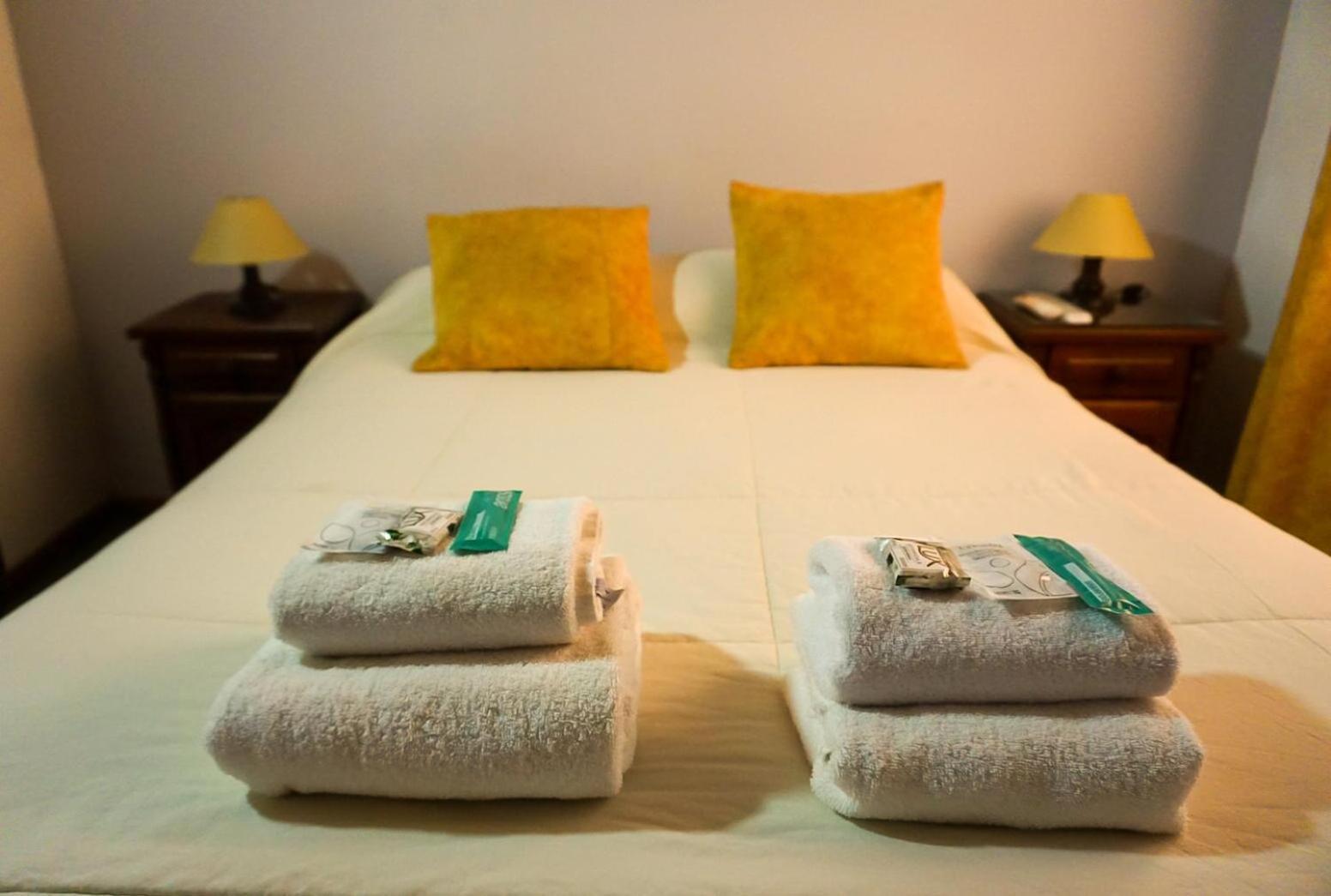 Apart Hotel Libertador El Calafate Exterior photo