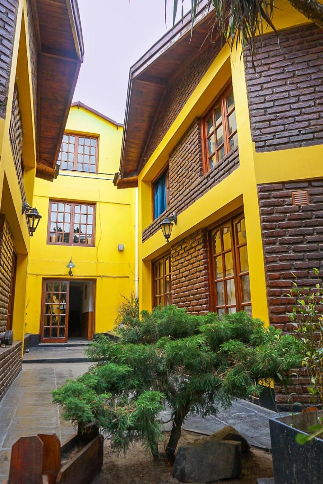 Apart Hotel Libertador El Calafate Exterior photo